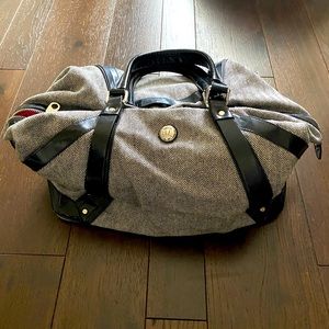 Lululemon Large Weekend / Gym Bag with Pockets